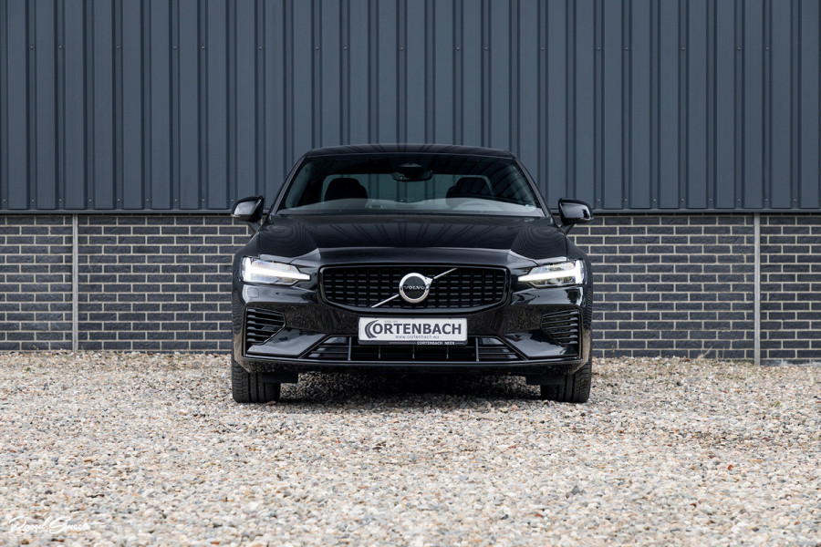 Volvo S60 2.0 Recharge T6 AWD Plus Dark | Long range | Adaptieve cruise | Memory | Nederlandse auto