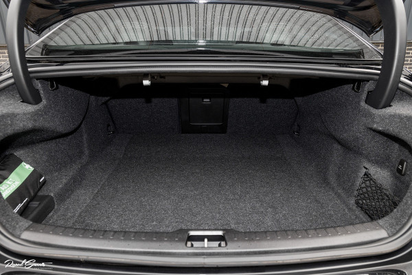 Volvo S60 2.0 Recharge T6 AWD Plus Dark | Long range | Adaptieve cruise | Memory | Nederlandse auto