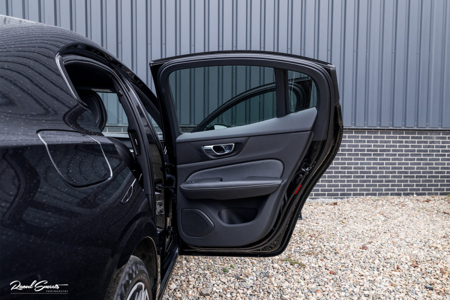 Volvo S60 2.0 Recharge T6 AWD Plus Dark | Long range | Adaptieve cruise | Memory | Nederlandse auto