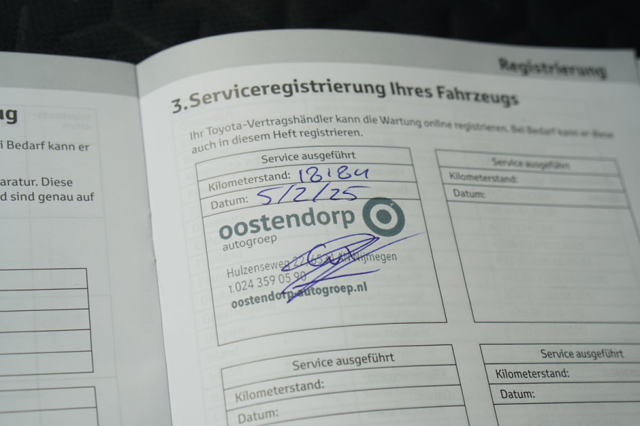 Toyota Yaris Cross 1.5 Hybrid Dynamic + Comfort Pack / TOYOTA GARANTIE / DODEHOEK / STUURVERWARMING
