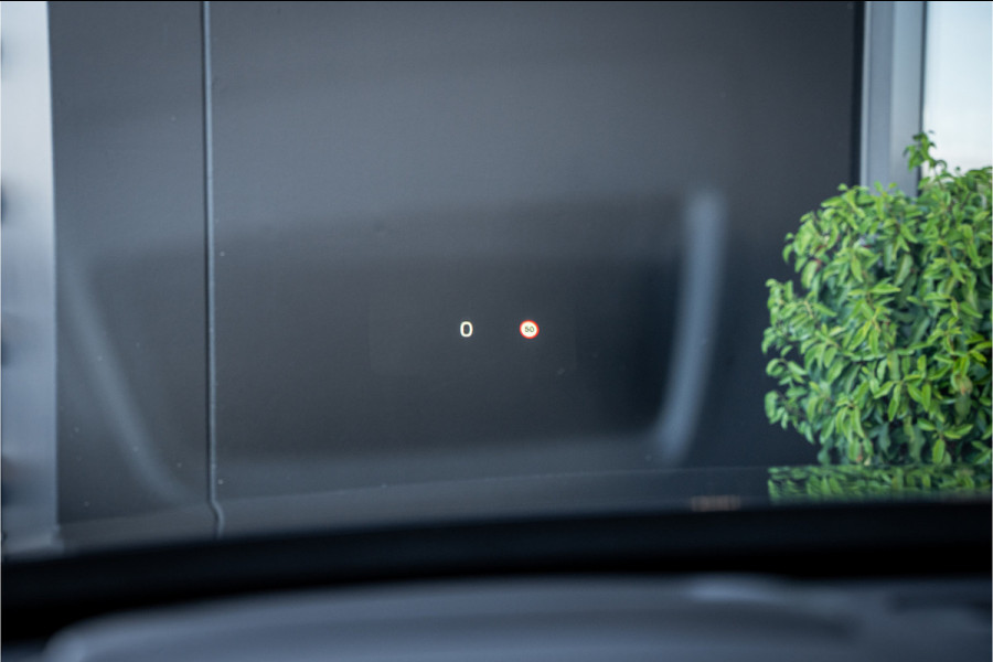 Volvo XC90 2.0 T8 Recharge AWD Ultra Dark - Panorama | H&K | Memory | 360 Camera | Keyless