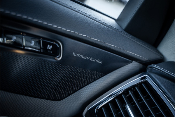 Volvo XC90 2.0 T8 Recharge AWD Ultra Dark - Panorama | H&K | Memory | 360 Camera | Keyless