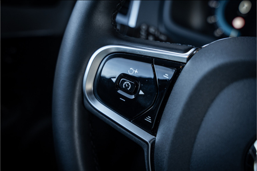 Volvo XC90 2.0 T8 Recharge AWD Ultra Dark - Panorama | H&K | Memory | 360 Camera | Keyless