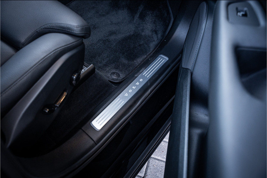 Volvo XC90 2.0 T8 Recharge AWD Ultra Dark - Panorama | H&K | Memory | 360 Camera | Keyless