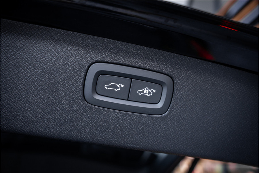 Volvo XC90 2.0 T8 Recharge AWD Ultra Dark - Panorama | H&K | Memory | 360 Camera | Keyless