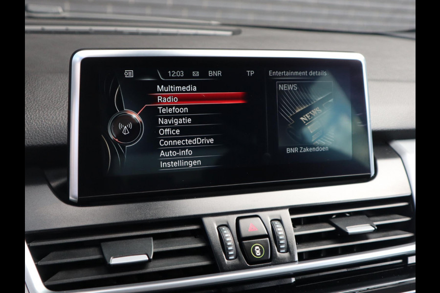 BMW 2 Serie Active Tourer 218i Centennial High Executive | Head-Up | Leder | Stoelverwarming |