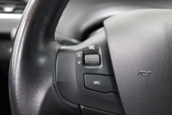 Peugeot 2008 1.2 PureTech Allure Pano|Camera|Stoelverw.