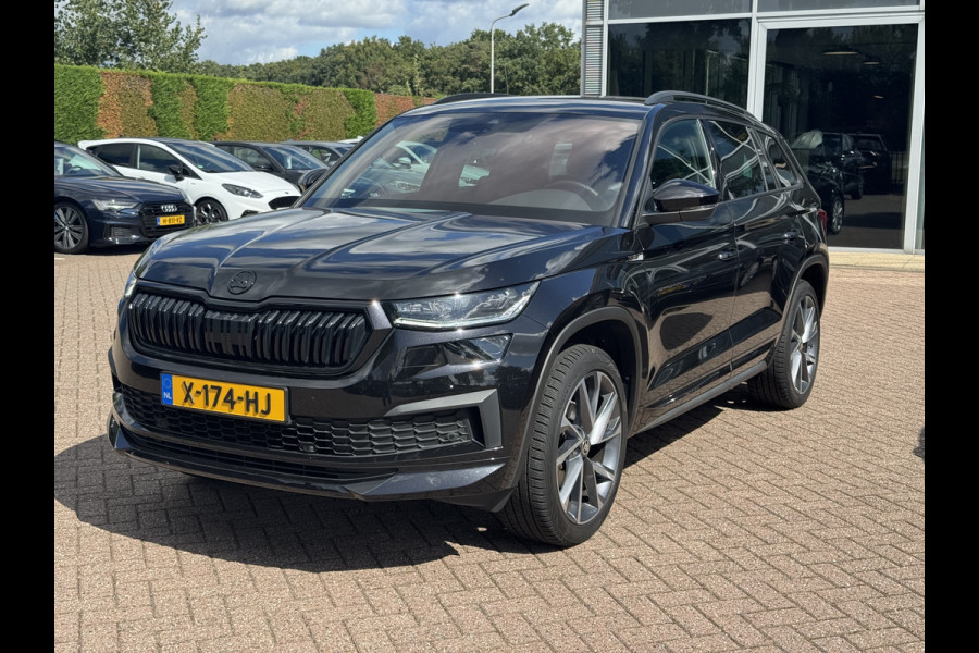 Škoda Kodiaq 1.5 TSI Sportline Business / Trekhaak / Camera / 20'' / Keyless / Navigatie / Matrix LED / DAB / Stoelverwarming / Cruise Control