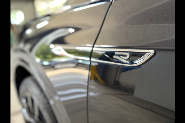 Volkswagen Touareg 3.0 TSi eHybrid R-Line 4MOTION Pano I Leder | Led Matrix | 21" | Bomvol !!