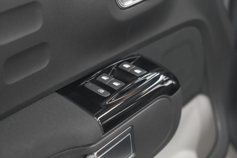 Citroën C3 PureTech 82 Feel Edition | Allseason Banden | Climate Control | Apple Carplay | Parkeersensoren