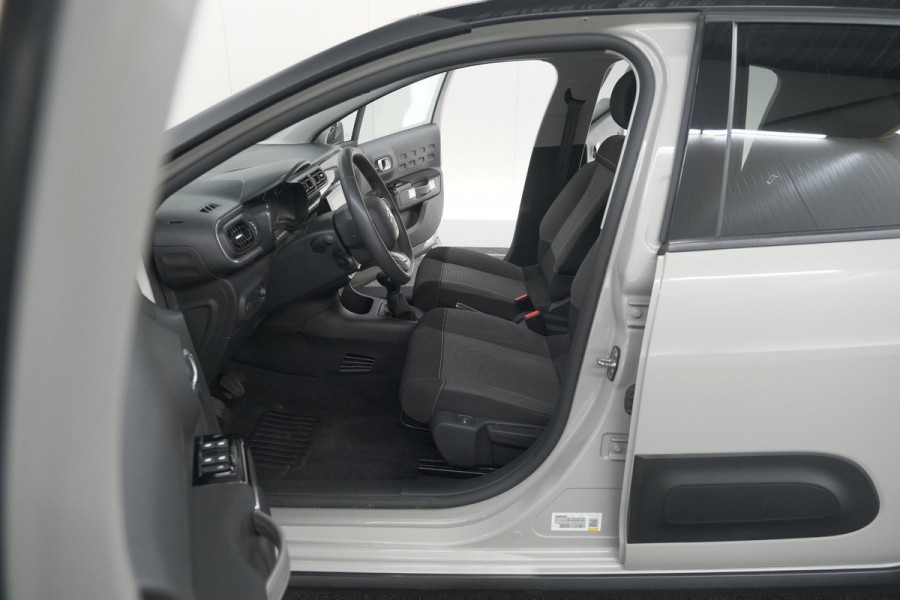 Citroën C3 PureTech 82 Feel Edition | Allseason Banden | Climate Control | Apple Carplay | Parkeersensoren
