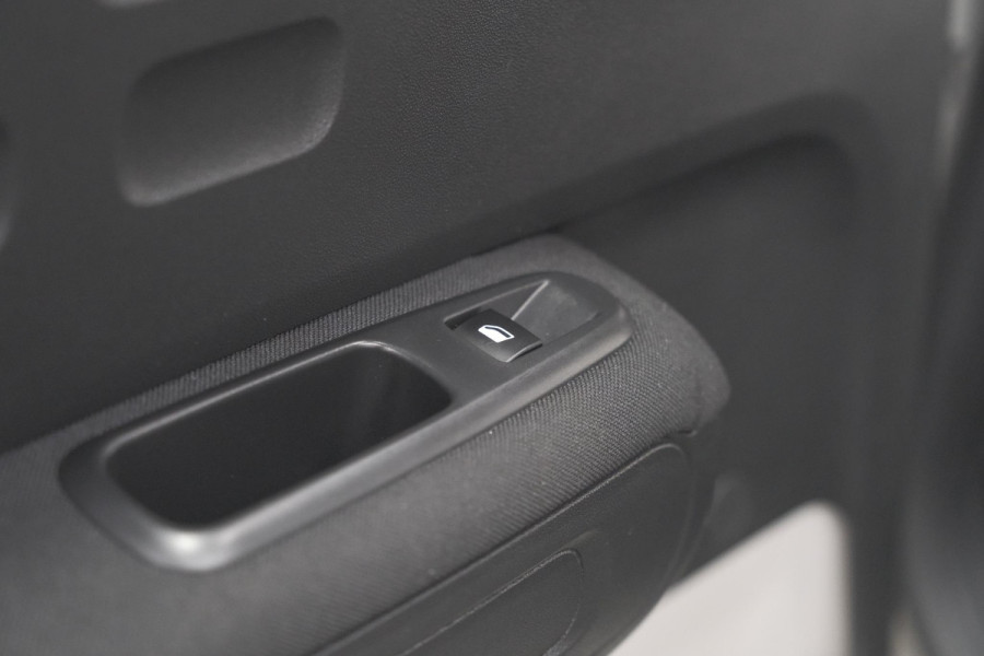Citroën C3 PureTech 82 Feel Edition | Allseason Banden | Climate Control | Apple Carplay | Parkeersensoren