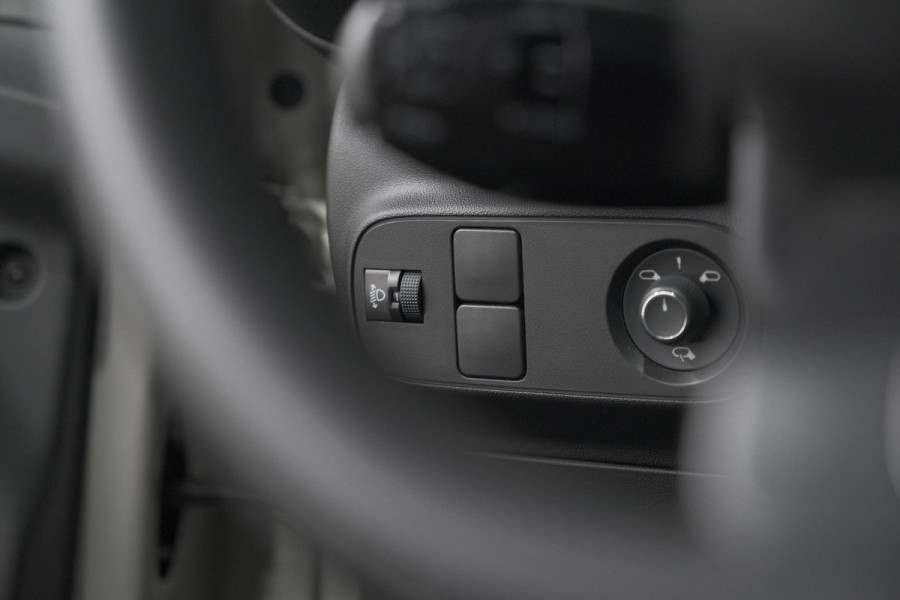 Citroën C3 PureTech 82 Feel Edition | Allseason Banden | Climate Control | Apple Carplay | Parkeersensoren