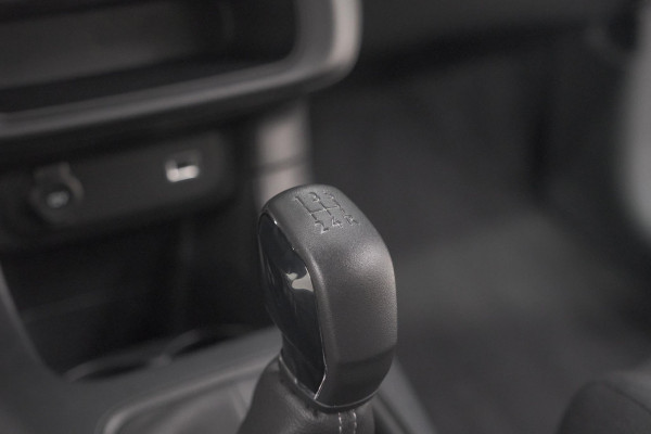 Citroën C3 PureTech 82 Feel Edition | Allseason Banden | Climate Control | Apple Carplay | Parkeersensoren