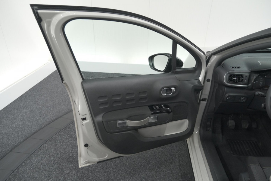 Citroën C3 PureTech 82 Feel Edition | Allseason Banden | Climate Control | Apple Carplay | Parkeersensoren