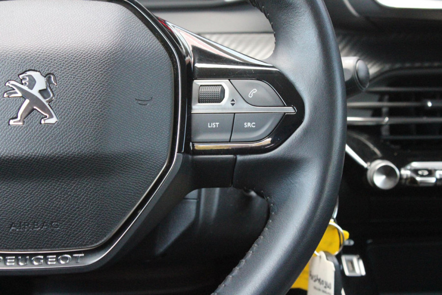 Peugeot 208 1.2 75PK ACTIVE PACK | AFNEEMBARE TREKHAAK | NAVIGATIE | APPLE CARPLAY/ANDROID AUTO | PARKEERSENSOREN ACHTER | DAB+ RADIO | AIRCO | CRUISE CONTROL | LICHTMETALEN VELGEN 16" |