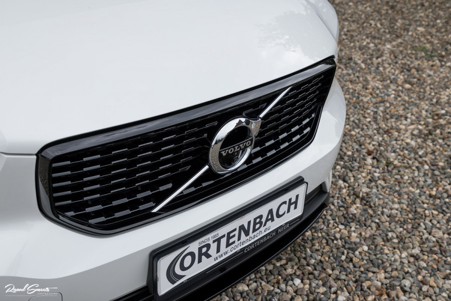 Volvo XC40 1.5 T5 Recharge R-Design | Adaptieve cruise | Panorama dak | Memory | Harman Kardon |