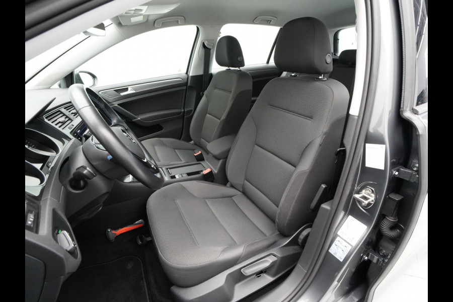 Volkswagen e-Golf E-DITION Acc Pdc Stoelverwarming Navigatie Carplay 127