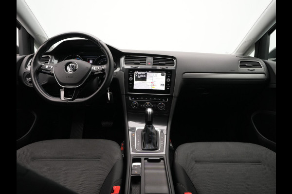 Volkswagen e-Golf E-DITION Acc Pdc Stoelverwarming Navigatie Carplay 127