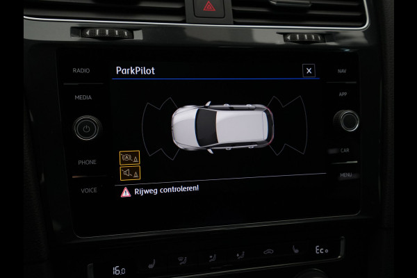 Volkswagen e-Golf E-DITION Acc Pdc Stoelverwarming Navigatie Carplay 127