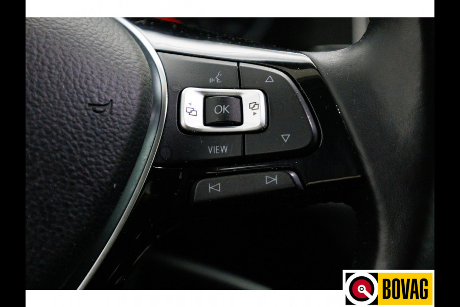 Volkswagen Polo 1.0 TSI Highline 116PK Adative Cruise | App-connect | Stoelverwarming Climate control, Privacy glas, PDC v+a