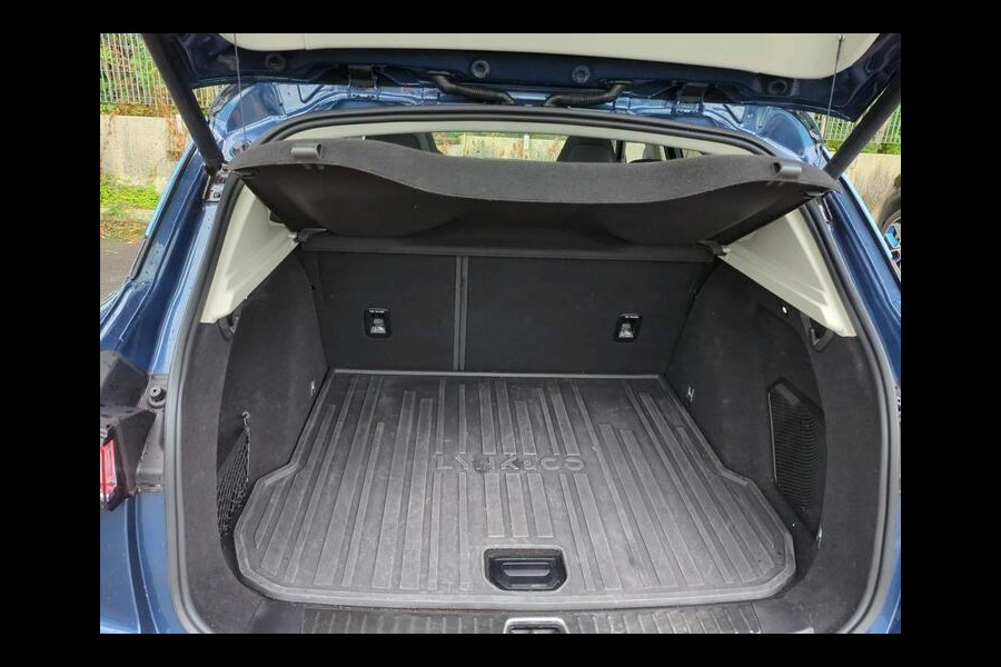 Lynk & Co 01 1.5 261 pk | PHEV | 360 Camera | Adaptieve Cruise | Elek. Achterklep | Panorama dak | Stoelverwarming | 1.800kg Trekgewicht