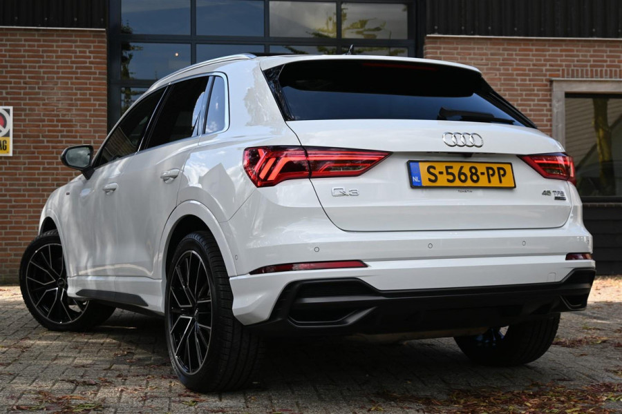 Audi Q3 45 TFSI Quattro S-Line Pano Sfeer B&O A.Cruise CAM LED '19