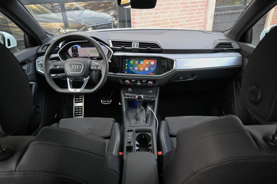 Audi Q3 45 TFSI Quattro S-Line Pano Sfeer B&O A.Cruise CAM LED '19