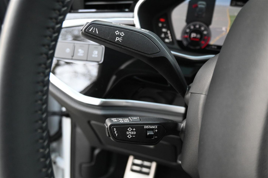 Audi Q3 45 TFSI Quattro S-Line Pano Sfeer B&O A.Cruise CAM LED '19