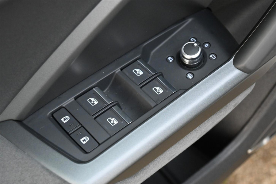 Audi Q3 45 TFSI Quattro S-Line Pano Sfeer B&O A.Cruise CAM LED '19