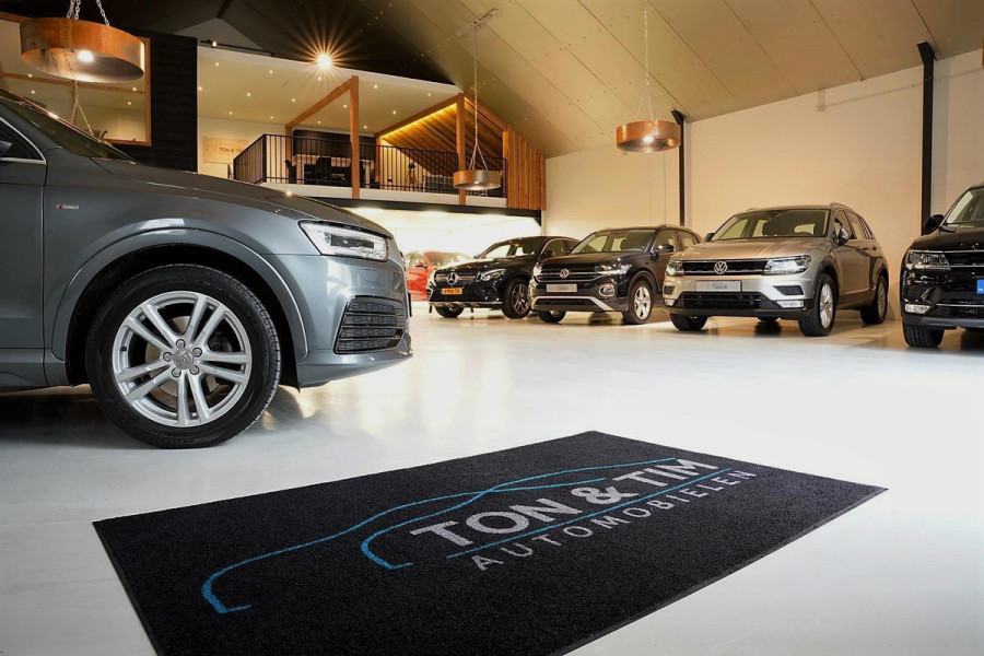 Audi Q3 45 TFSI Quattro S-Line Pano Sfeer B&O A.Cruise CAM LED '19