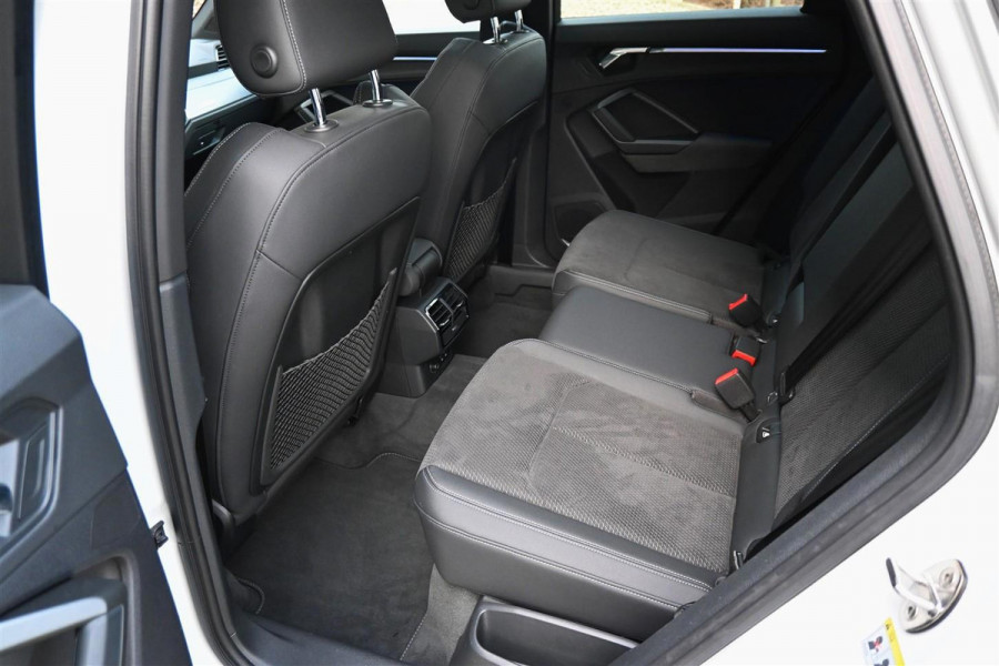 Audi Q3 45 TFSI Quattro S-Line Pano Sfeer B&O A.Cruise CAM LED '19