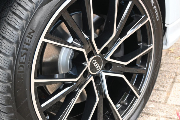 Audi Q3 45 TFSI Quattro S-Line Pano Sfeer B&O A.Cruise CAM LED '19