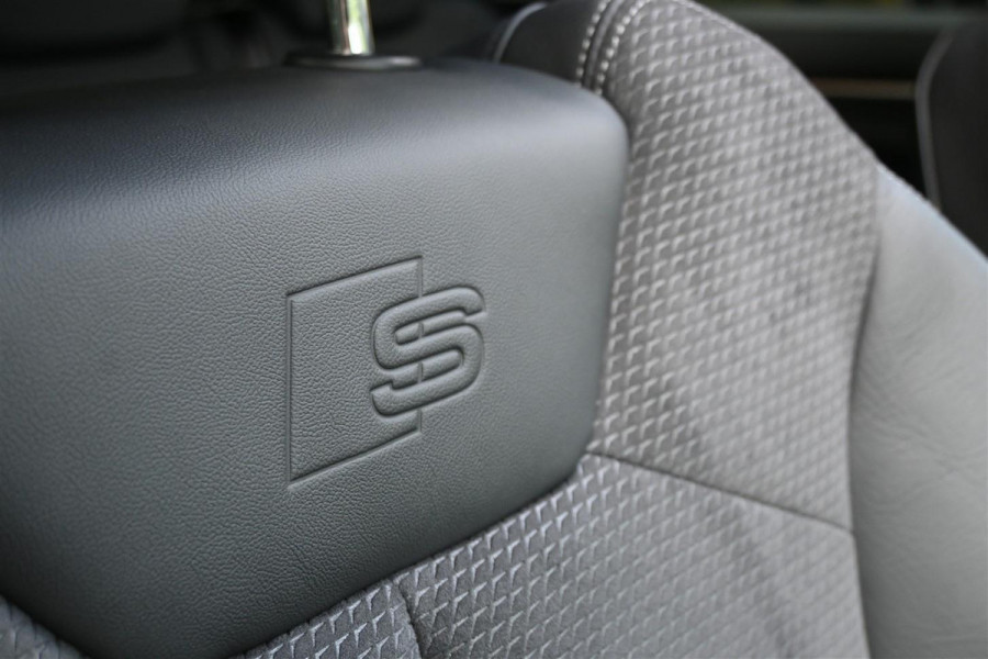Audi Q3 45 TFSI Quattro S-Line Pano Sfeer B&O A.Cruise CAM LED '19