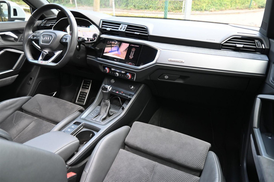 Audi Q3 45 TFSI Quattro S-Line Pano Sfeer B&O A.Cruise CAM LED '19
