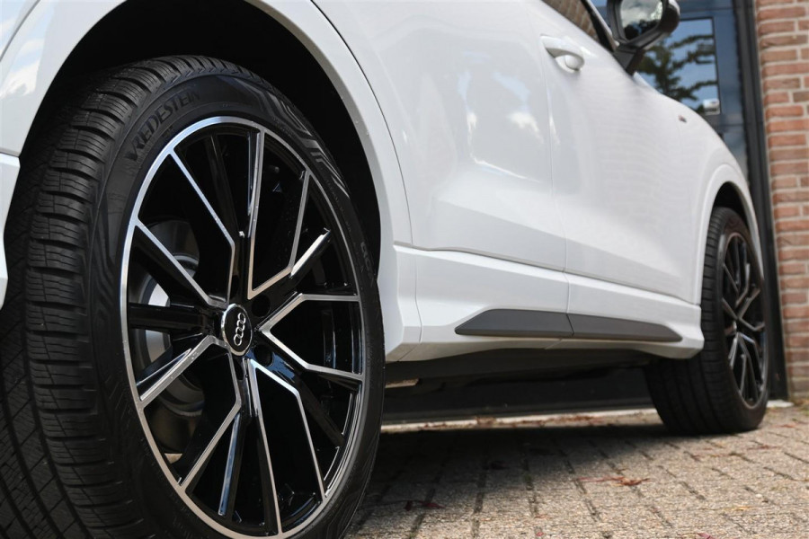 Audi Q3 45 TFSI Quattro S-Line Pano Sfeer B&O A.Cruise CAM LED '19