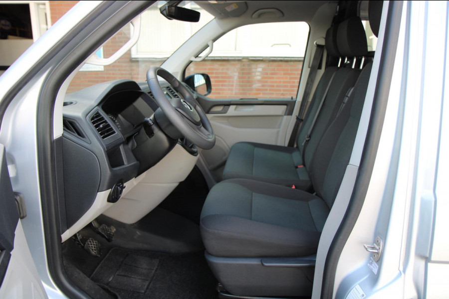 Volkswagen Transporter 2.0 TDI L2H1 Cruise / Voorruitverwarming / Airco / 3 zits