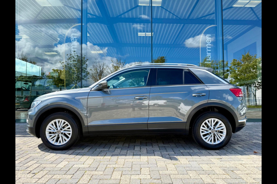 Volkswagen T-Roc 1.5 TSI automaat Style Business, NAP, 1e eigenaar, Trekhaak, VC, CarPlay