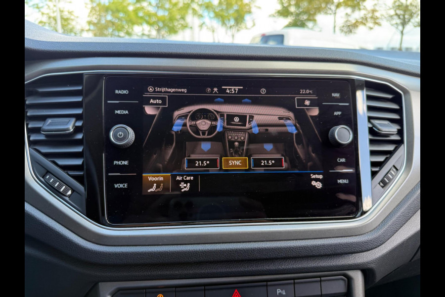 Volkswagen T-Roc 1.5 TSI automaat Style Business, NAP, 1e eigenaar, Trekhaak, VC, CarPlay