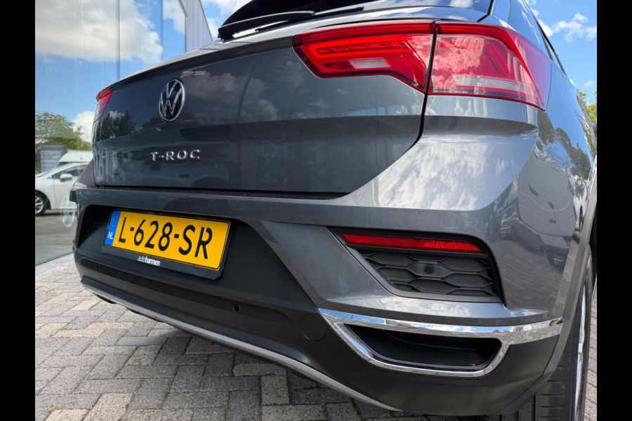 Volkswagen T-Roc 1.5 TSI automaat Style Business, NAP, 1e eigenaar, Trekhaak, VC, CarPlay