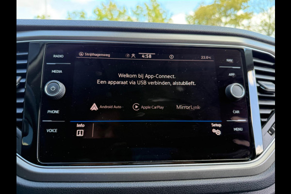 Volkswagen T-Roc 1.5 TSI automaat Style Business, NAP, 1e eigenaar, Trekhaak, VC, CarPlay