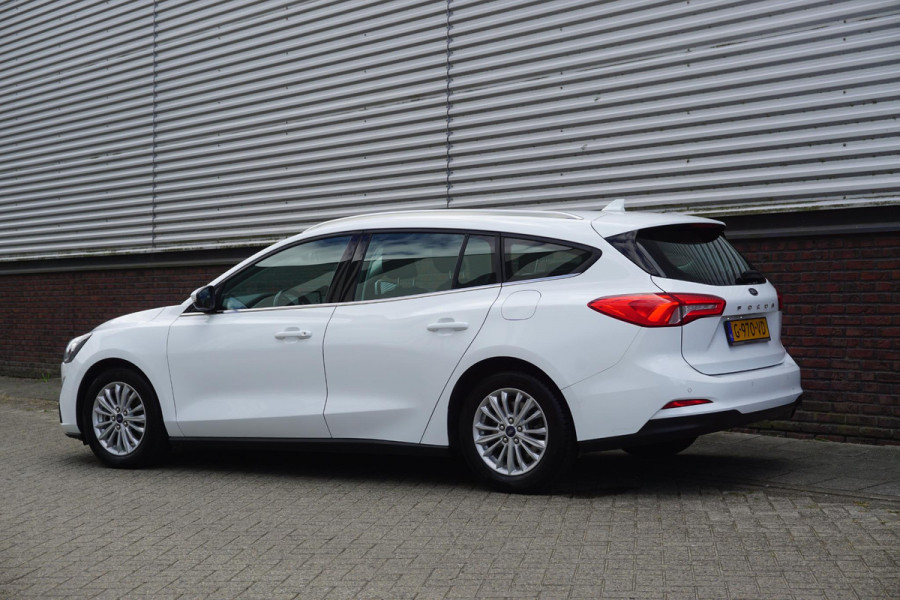 Ford FOCUS Wagon 1.0 EcoBoost 125PK Titanium Business/December 2019 /4-Seizoenbanden.
