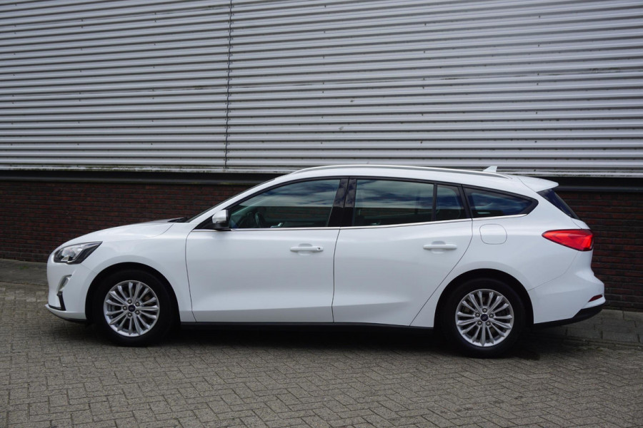 Ford FOCUS Wagon 1.0 EcoBoost 125PK Titanium Business/December 2019 /4-Seizoenbanden.