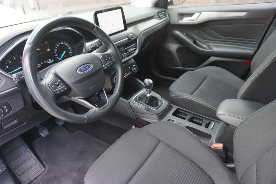 Ford FOCUS Wagon 1.0 EcoBoost 125PK Titanium Business/December 2019 /4-Seizoenbanden.
