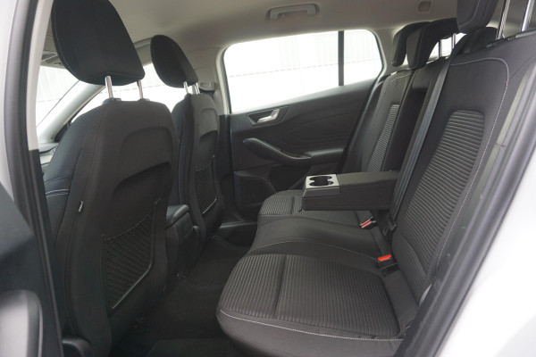 Ford FOCUS Wagon 1.0 EcoBoost 125PK Titanium Business/December 2019 /4-Seizoenbanden.