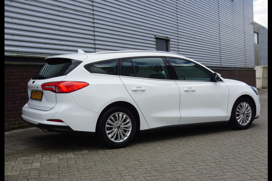 Ford FOCUS Wagon 1.0 EcoBoost 125PK Titanium Business/December 2019 /4-Seizoenbanden.