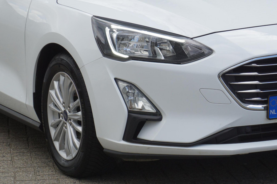 Ford FOCUS Wagon 1.0 EcoBoost 125PK Titanium Business/December 2019 /4-Seizoenbanden.