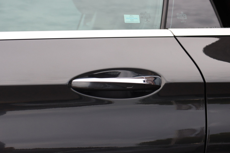 Mercedes-Benz C-Klasse Cabrio 220 d AMG Line | Airscarf | Burmester | Surround Camera | Leder | Keyless Go | Leder | Stoelverwarming | Dodehoekassistent | Apple Carplay/Android Auto |