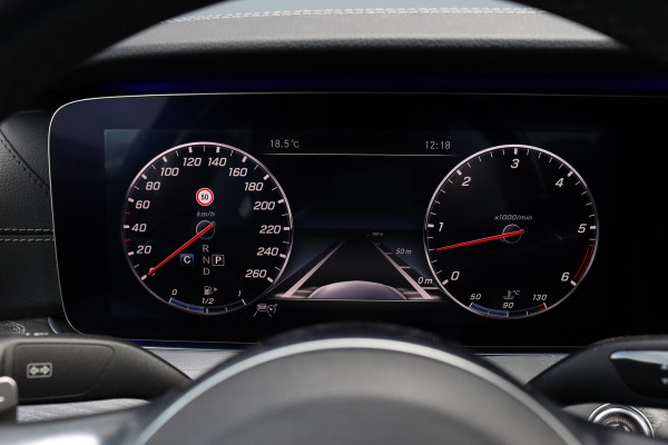 Mercedes-Benz CLS-Klasse 350 d 4MATIC Premium+ | Airmatic | Distronic+ | Schuifdak | Surround Camera | Burmester | Memory | Trekhaak |