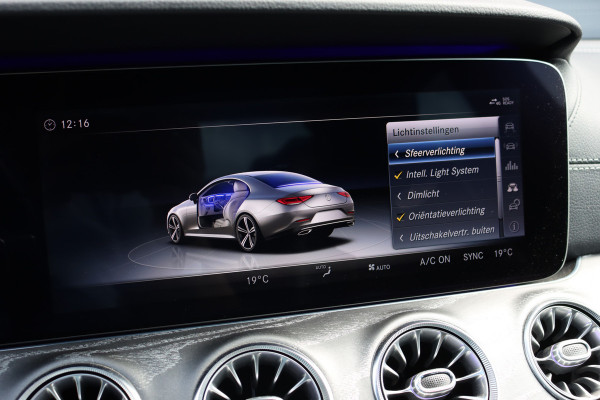 Mercedes-Benz CLS-Klasse 350 d 4MATIC Premium+ | Airmatic | Distronic+ | Schuifdak | Surround Camera | Burmester | Memory | Trekhaak |